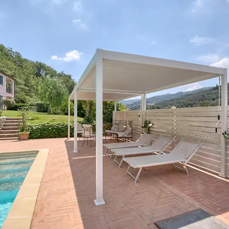 Gorgeous In Prela Prela'